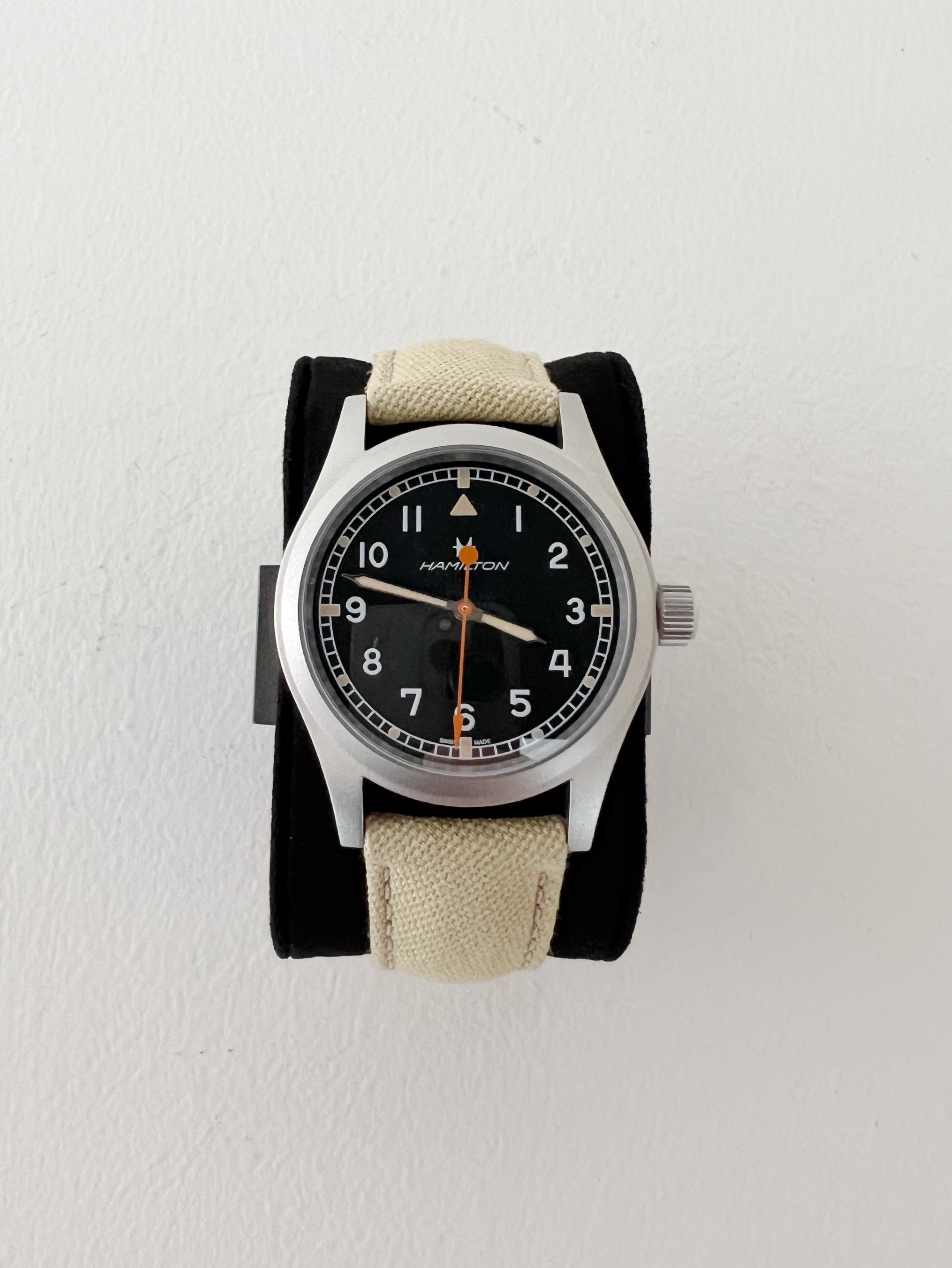 Hamilton khaki cheap field hodinkee