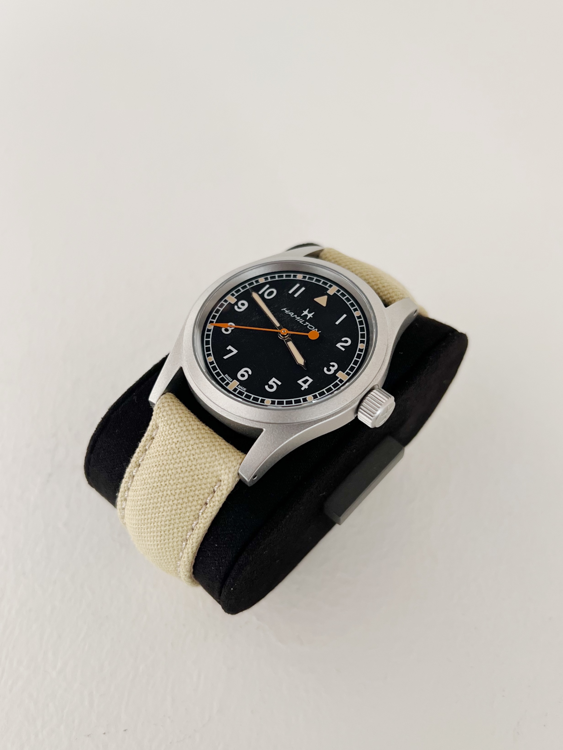 Hamilton khaki field best sale mechanical hodinkee